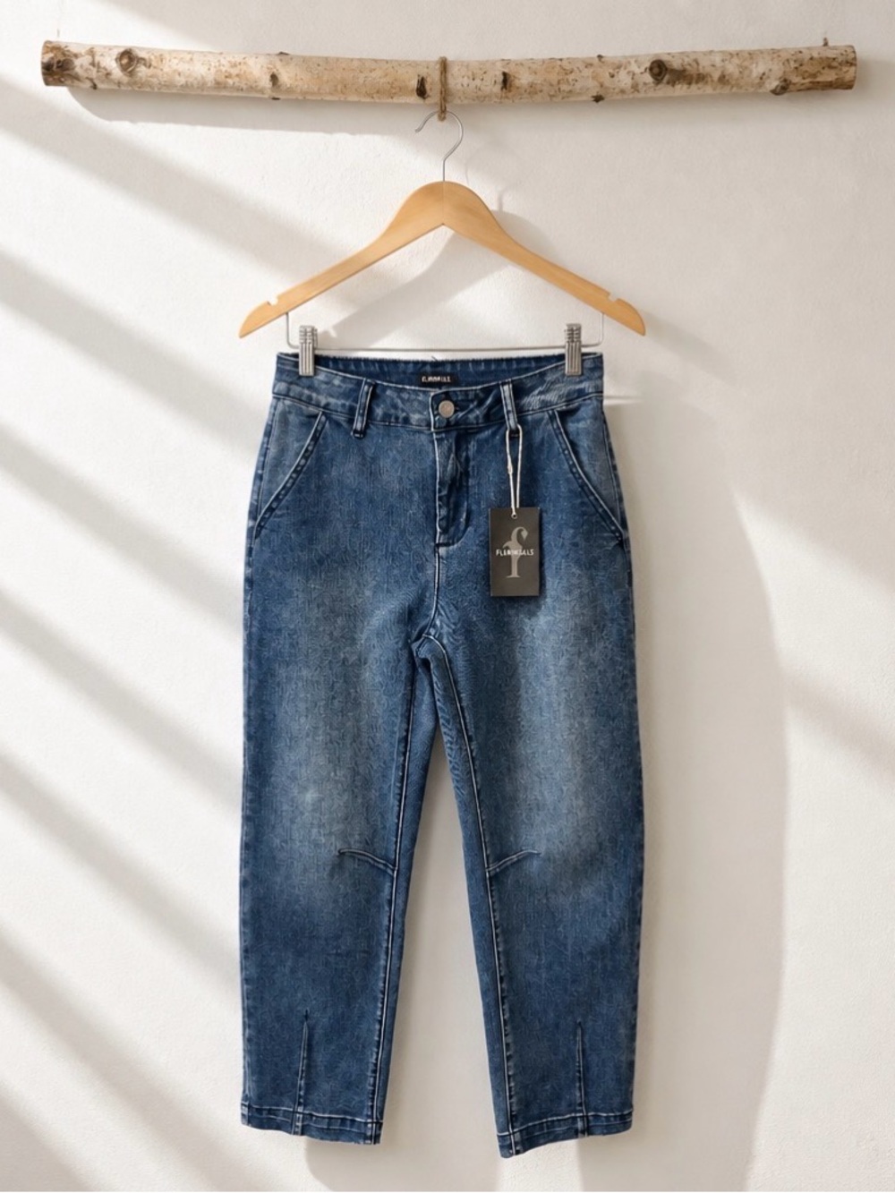 Flamingals NWT Cropped Jeans Sz XS